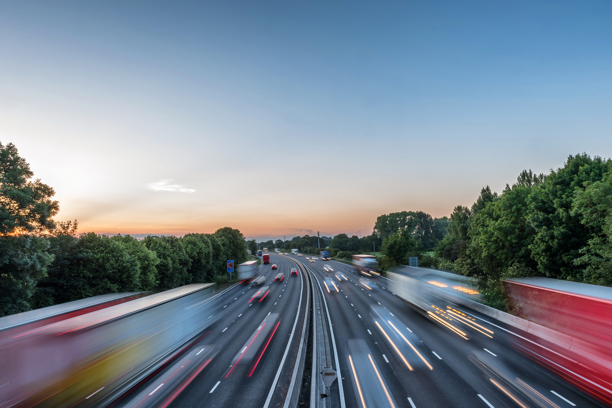  Coursier longue distance : pour quels besoins professionnels est-il indispensable ? 